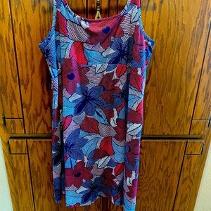 Columbia XL Sun Dress - Omni Freeze Advanced Cooling